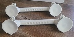 Ameriluck 16.5 Inch Suction Assist Bar. 300 Lbs Capacity. New In Open Box.