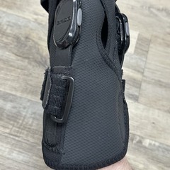 Breg CrossRunner Soft Wraparound Knee Brace – Medium