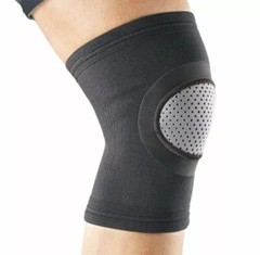 Ace Compression Knee Support Soft Neoprene Blend Panel Small Medium Size 1 ct