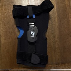 Ossur Form Fit Knee Rom 12” Brace Small Left or Right Knee 507253