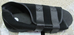 Health Design Soft Touch Post Op Shoe – Men’s Small (New)