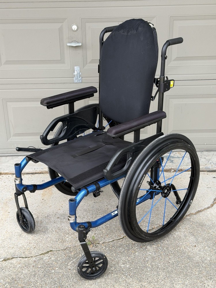 2018 Helio C2 Carbon Fiber Wheelchair, Blue, Natural Fit HandRims, Jay J3 Back