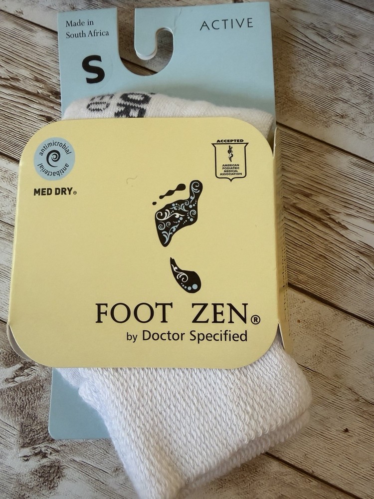 Foot Zen Anti Microbial Ankle Socks White Size Small