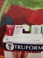 TRUFORM Below The Knee CT 30-40mmHg Stockings Beige Medium New In Box