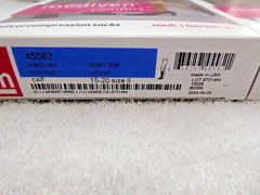 Medi Mediven Comfort 15-20 Sz II Compression Socks Calf Open Toe #45582 Lot of 2