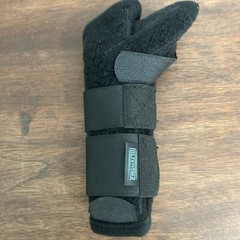 Hely & Weber Tiny Titan Thumb 455TINY-RT Pediatric Right Size XS 4”-6” Wrist