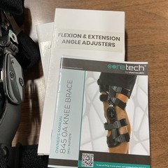 Coretech Dual 845 OA Knee Brace Right Medium SUP2079BLKRM Orthopedic Support