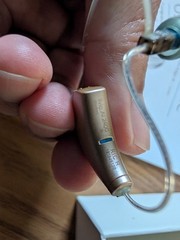 Pair of Starkey Livio AI 2400 Hearing Aids w/ Charger- Bad Battery on Right Aid