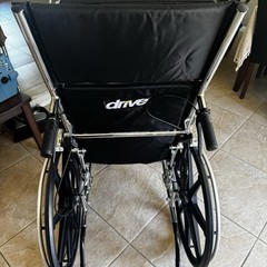 Drive Medical PLA418RBDFA Viper Plus GT Full Reclining Wheelchair with Detachabl