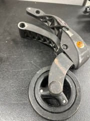 QUICKIE QM710, Front Right Arm Suspension Caster(22)