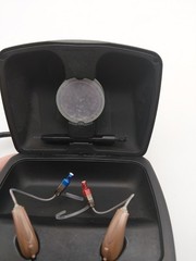 Starkey Livio 2400 Rechargeable Hearing Aid with Charging Case Rose Gold Pair