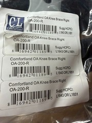 Comfortland Medical Universal Right Knee Brace OA-200-R, with suspension sleeve
