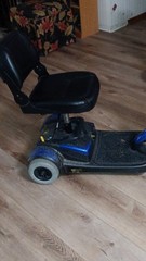 Pride 3-Wheeled Blue Black Mobility Scooter Removable Battery Swivel Seat