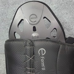Exos FORM II 637 Back Brace Back Pain Spine BOA Adjustable Brace Size S/M