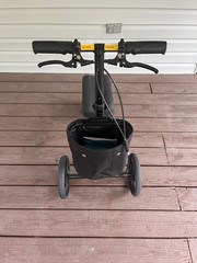 Knee Scooter by Zenart