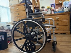 Drive Manual Wheelchair Foldable w/ Detachable Footrests Silver/Black