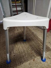 Adjustable Triangle Shower Bath Stool, Lightweight Plastic Aluminum, White Blue
