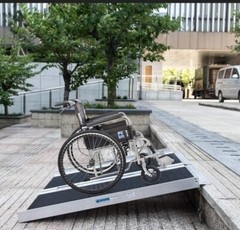 Wheel chair ramp 31×36 inch long extra wide 800lb capacity new