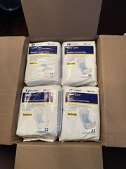 COVIDIEN Sure Care Bladder Control Pads 1100B Moderate 4 Pack 22 Count 88 Total