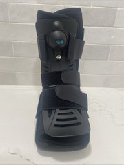 Coretech 360 EXO Walker Short Boot Women’s Size M Left Build In Pump