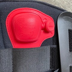 Medical Pneumatic Walking Ovationer Red& Black Boot Size Small Gen 2