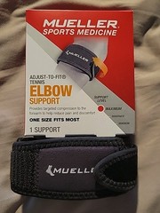 Mueller Sport Care Tennis Elbow Support Maximum Support One Size Fits Most