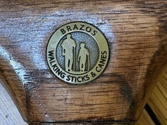 Brazos 34″ Handcrafted „Twisted Oak“ Handcrafted Wood Walking Stick