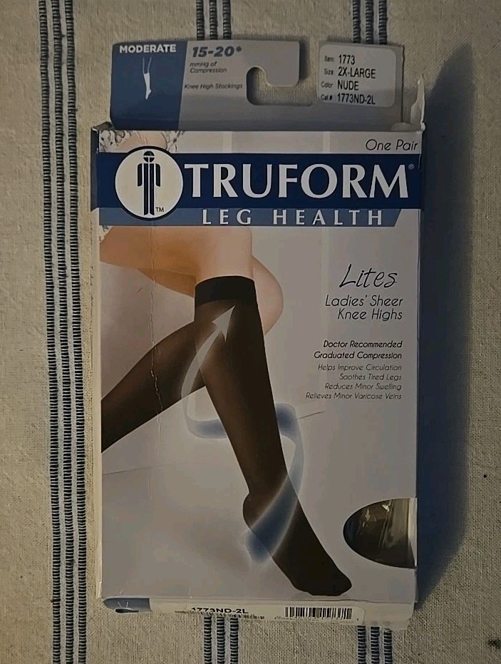 Truform 2 XL Medical Compression Socks 15-20 mmHg Nude Knee High Closed Toe