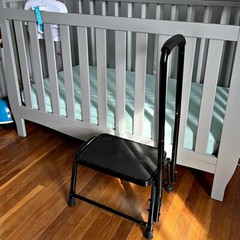 STEP STOOL WITH HANDRAIL HEAVY DUTY BEDSIDE BATHROOM MOBILITY AID FOR SENIORS