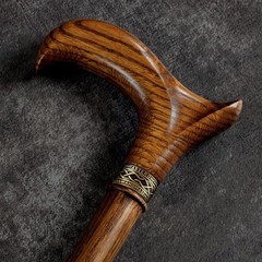 Luxury Ergonomic Wooden Cane – Lightweight Design with Extra Tip & Wrist Strap