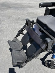 KI MOBILITY FOCUS CR TILT-IN-SPACE , RECLINE MANUAL WHEELCHAIR