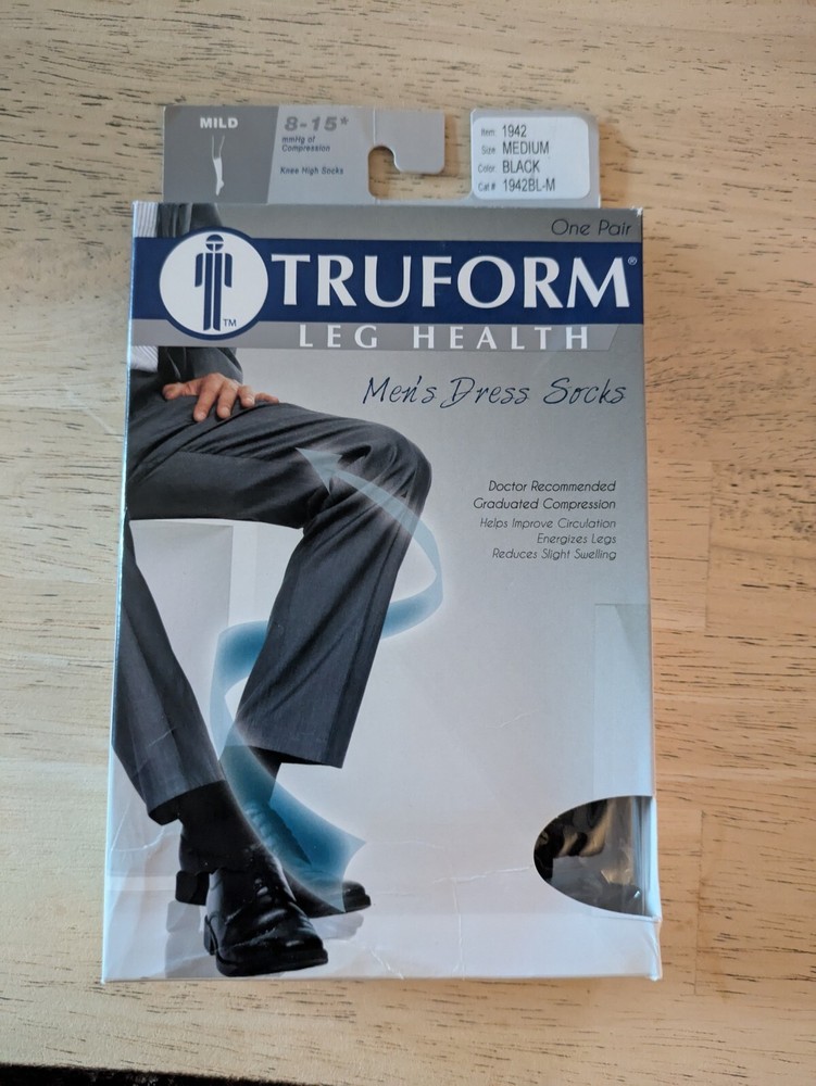 TRUFORM Dress Style Support Socks 8-15mmHg (Black)Medium-Size 7-1/2″-10 Save$ 💰