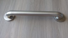 Small Grab Bar 16″ 1 1/2 diameter.