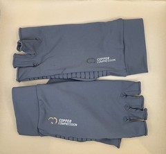 Copper Fit Hand Compression Glove – Gray – S/M