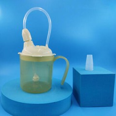 Adult Sippy Cups for Elderly Patient Healthcare Spill-Proof Feeding Beaker Cup