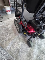 QUANTUM Q6 EDGE 3 POWER – LIFT -TILT – LEGS -MANUAL 20 DEGREE RECLINE – LIGHTS!