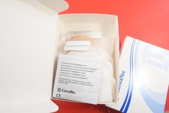Qnty 2 ConvaTec SUR-FIT Natura Drainable Pouch, 12Opaque 1 3/4(45mm.) 413312