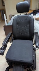 2023 Quantum Stretto Joystick Power Wheelchair – 16″