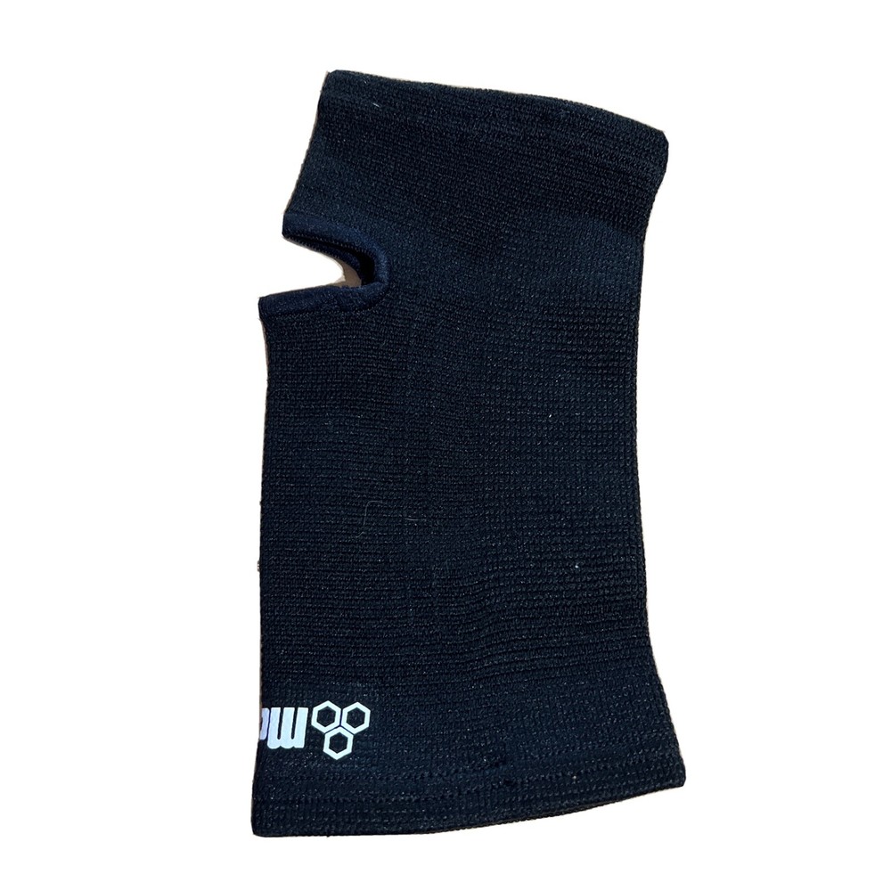 McDavid Wrist Brace Sleeve Support. Brand New. Left, Right Hand and Thumb. 