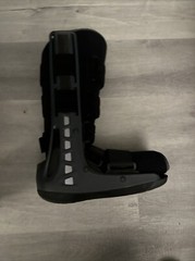 Donjoy Maxtrax Walker Brace Walking Boot ADULT SIZE Medium Left Foot