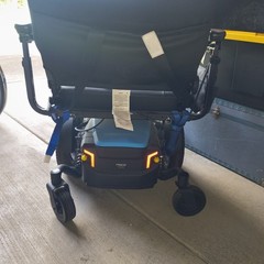 Pride Jazzy EVO 614HD Power Wheelchair Black 450lb Electric Joystick Footrests