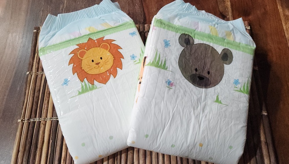 Adult Diaper Size Large 2-Pack Sample – Plastic Backed PE [Tykables]