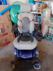 Golden Compass Sport Wheelchair Barely Used- New batteries- manual included