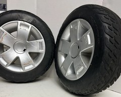 Pride Mobility Victory 10 Front Wheels Tires Pair with Hubcaps – Primo 10.4×3.6