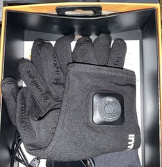 Intellinetix Vibration Therapy Gloves & Charger Large Arthritis Pain Tested, EUC