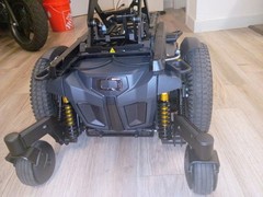 Quantum Edge 3 Power Wheelchair Black Electric iLevel Seat Adjustable Reclining
