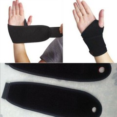 Wrist Brace Sports Band Wrap Adjustable Support Gym Strap Carpal Tunnel Bandage