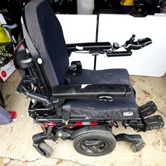 Quantum Q6 Edge 3 Stretto Power Wheelchair W/ New Charger **Read Description**