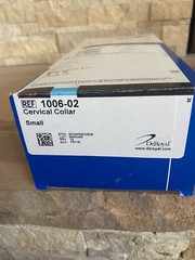 DeRoyal Cervical Collar 1006-02 Low Contoured Firm Density Size Small New In Box