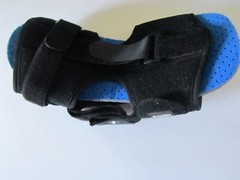 Adjustable Plantar Fasciitis Night Splint One Size Fits Most Left or Right Foot